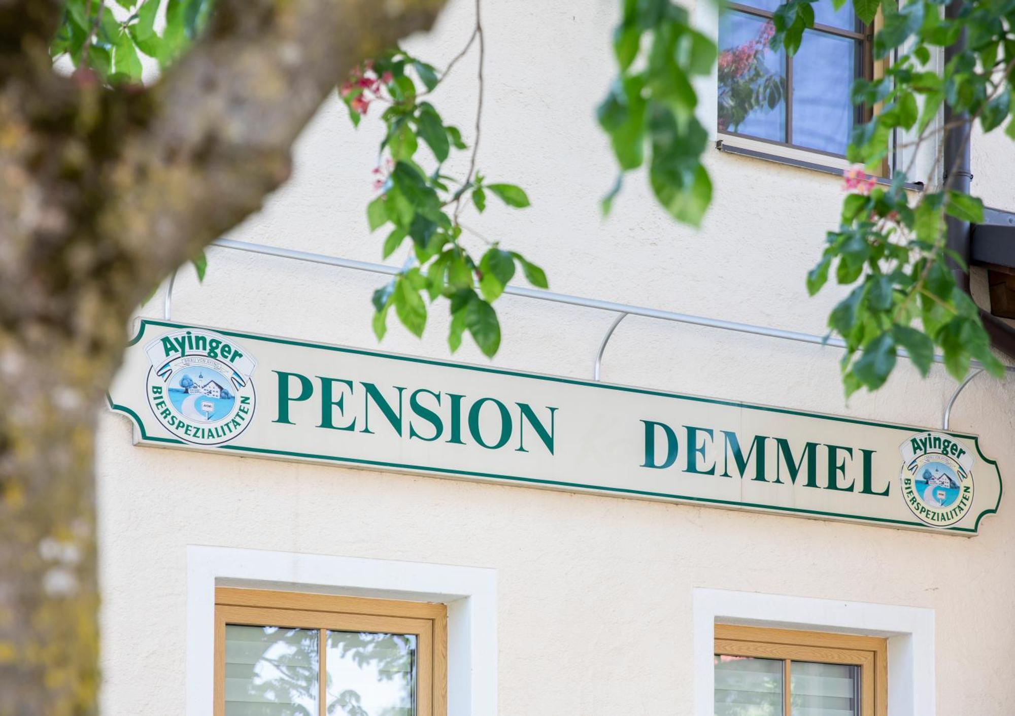 Pension Demmel, Bed & Breakfast Bruckmühl Exteriör bild