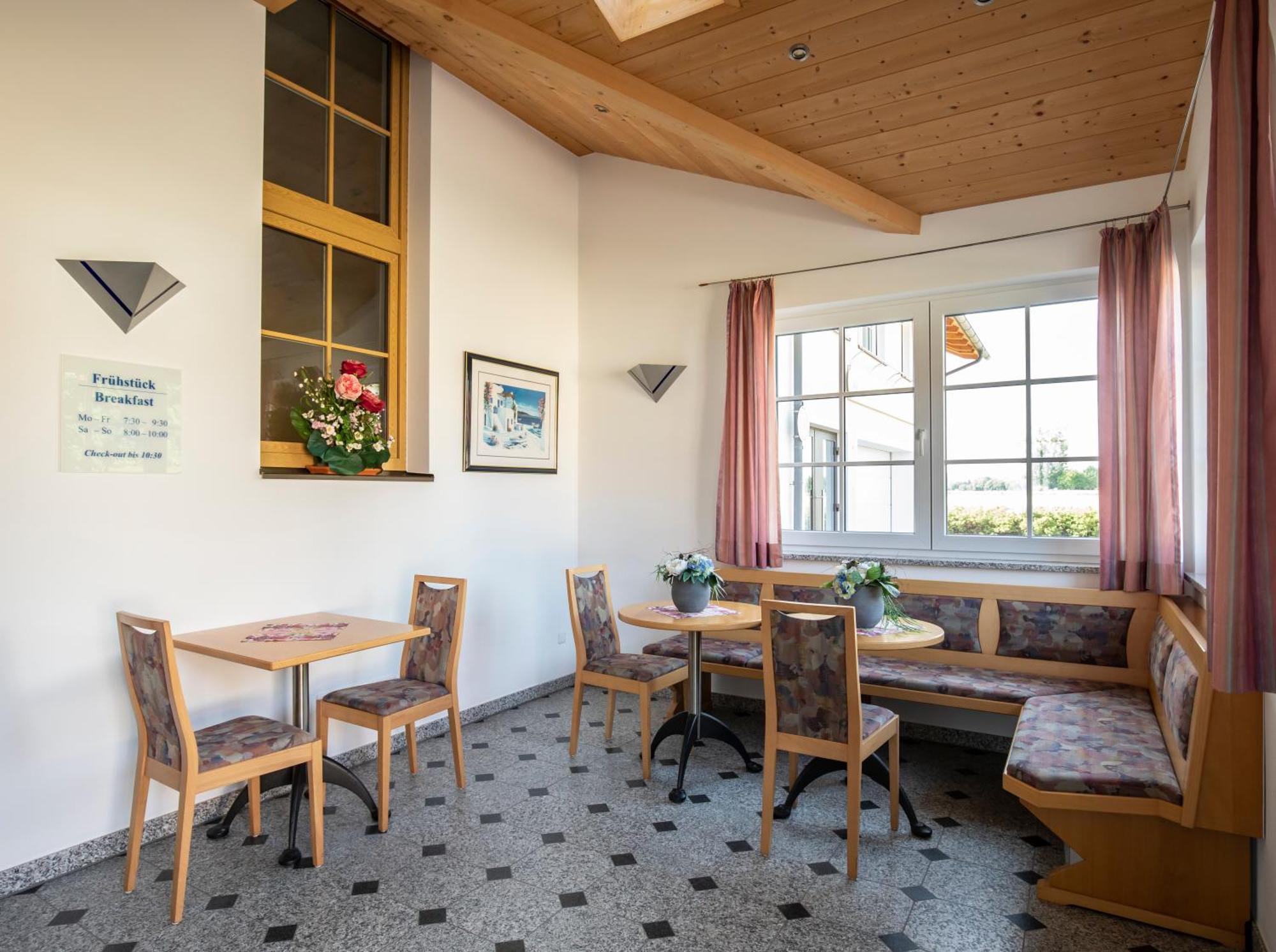 Pension Demmel, Bed & Breakfast Bruckmühl Exteriör bild