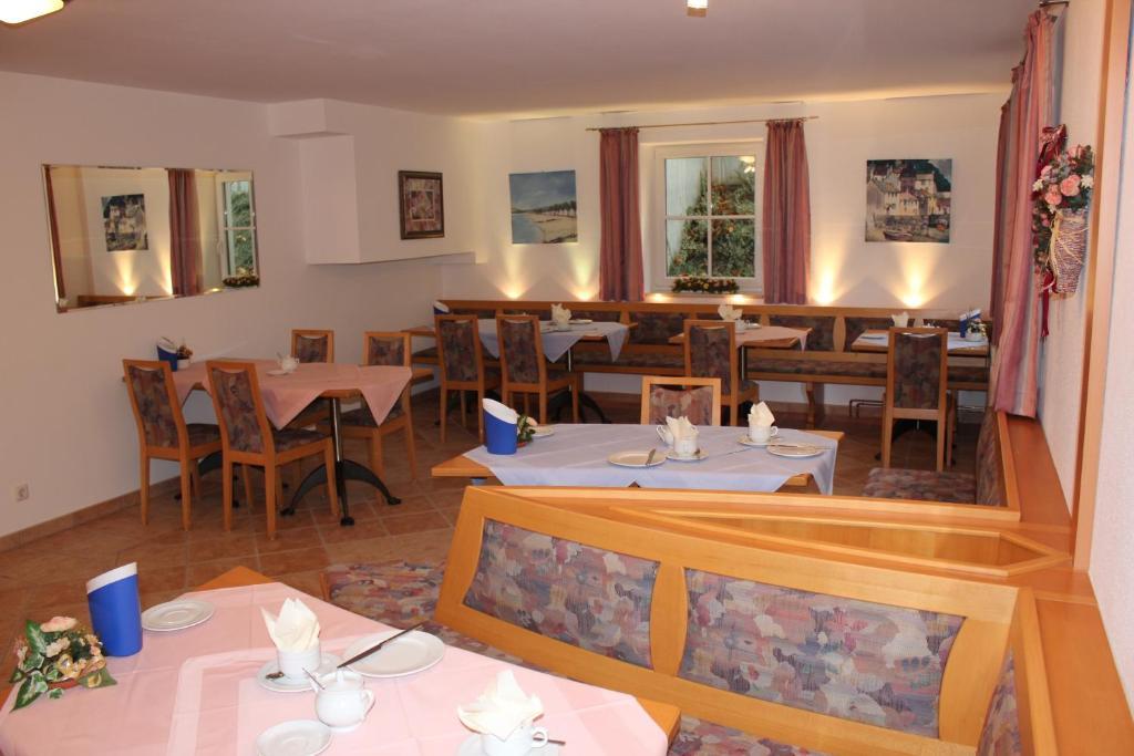 Pension Demmel, Bed & Breakfast Bruckmühl Exteriör bild